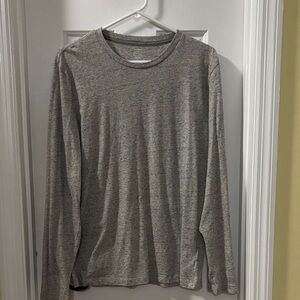 Old Navy Heather Gray Long Sleeve Men's Tee